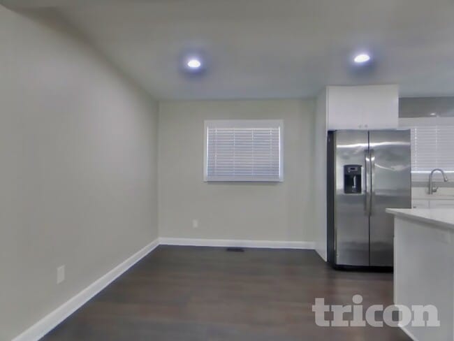 Photo - 6022 Lucente Ave