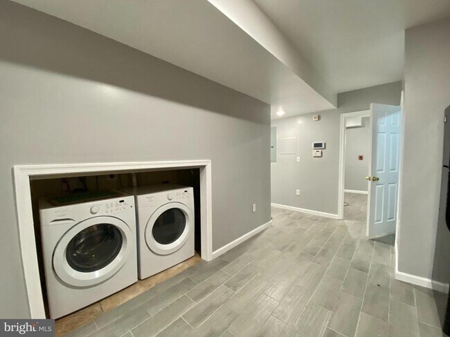 Photo - 1723 N 17th St Unidad 1