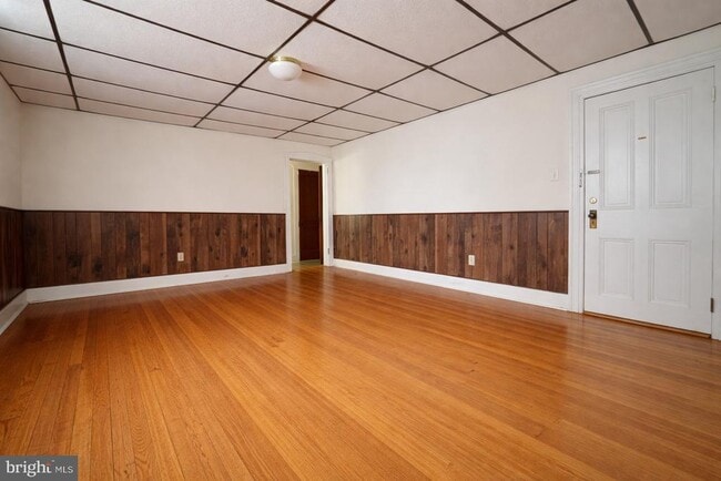 Photo - 115 W Broadway Unidad 3