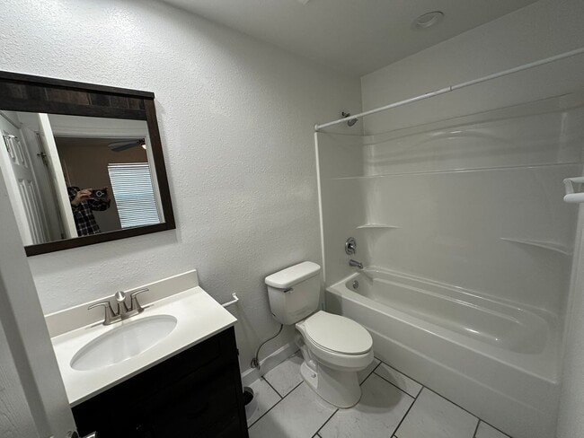 Photo - 3 Bed 3 Bath Townhouse