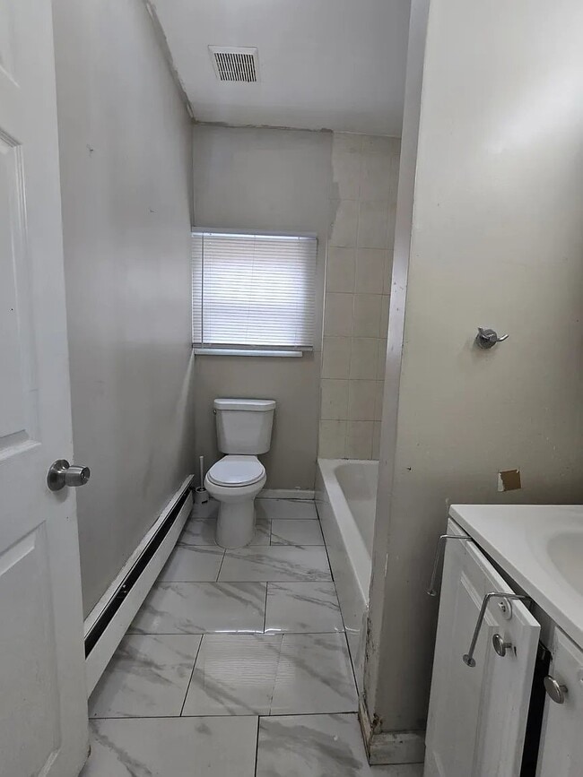 Photo - 216 3rd St Unit 3B
