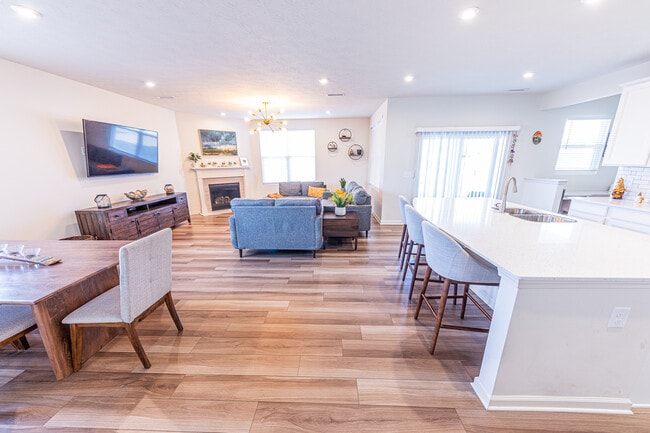 Photo - 6786 Sable Point Dr