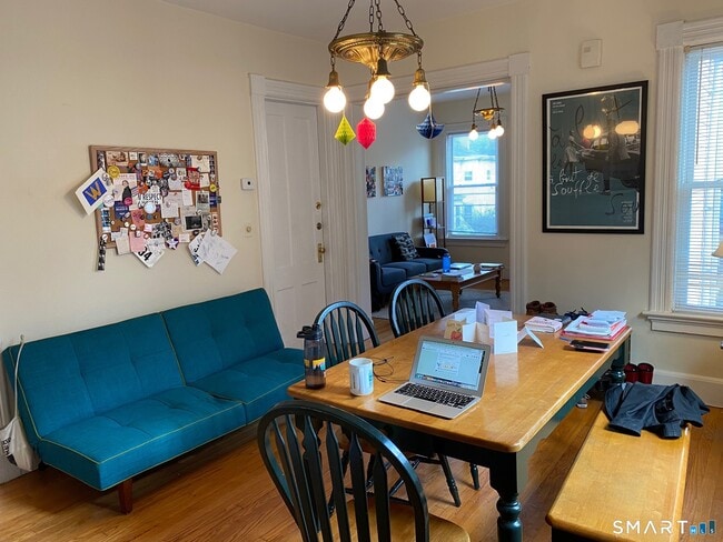 Photo - 118 Lawrence St Unit 2