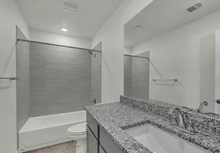 Photo - 901 Cherry Laurel Ln Unidad B