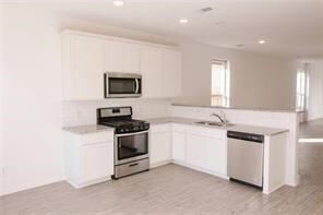 Photo - 10711 Catclaw Ct