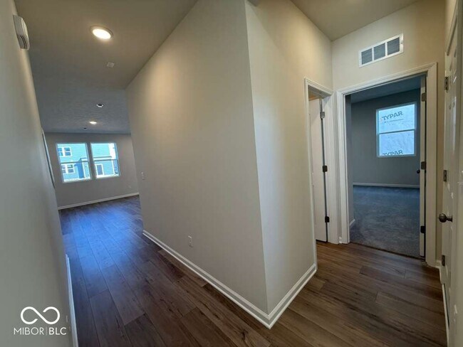 Photo - 3815 Sterling Dr