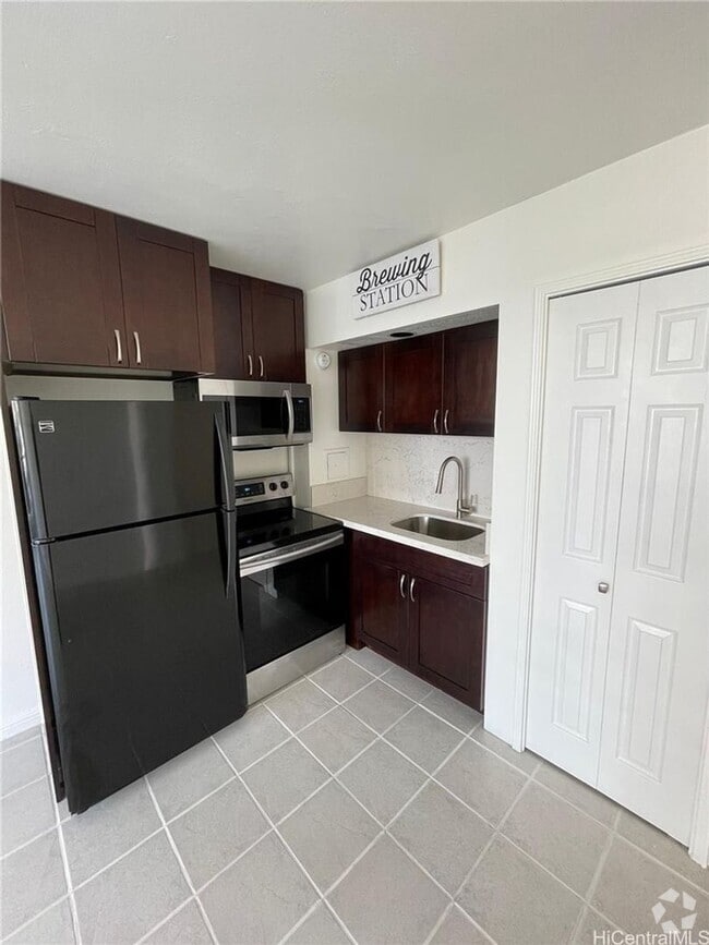 Building Photo - Seaside Suites: 1-Bedroom, 1-Bath, 1 parking! Unit 407 Rental