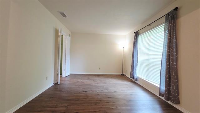 Photo - 738 Kingswood Ave