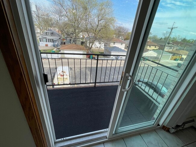 Photo - 4205 S Harlem Ave Unit 3