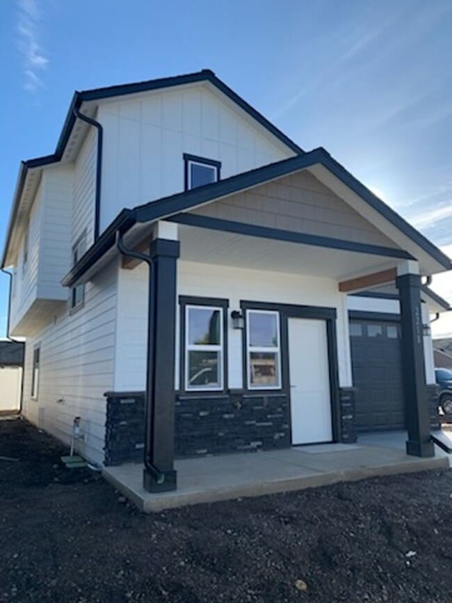 Photo - Brand new construction