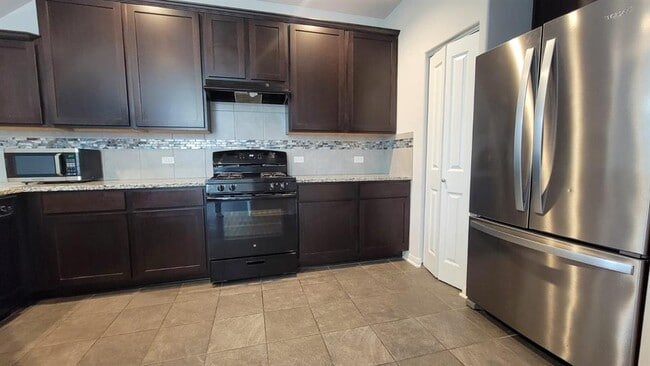 Photo - 404 Ferrule Dr