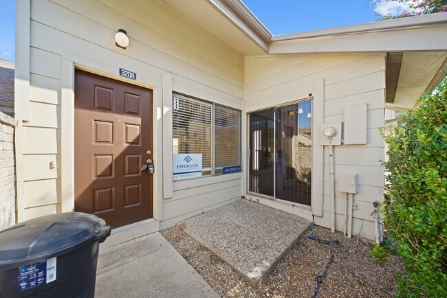 Photo - 3208 Windchase Blvd