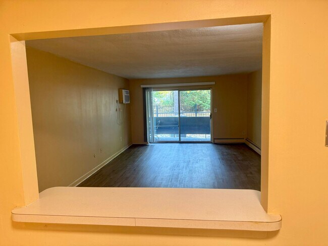 Photo - 32 Whites Ave Unit E112