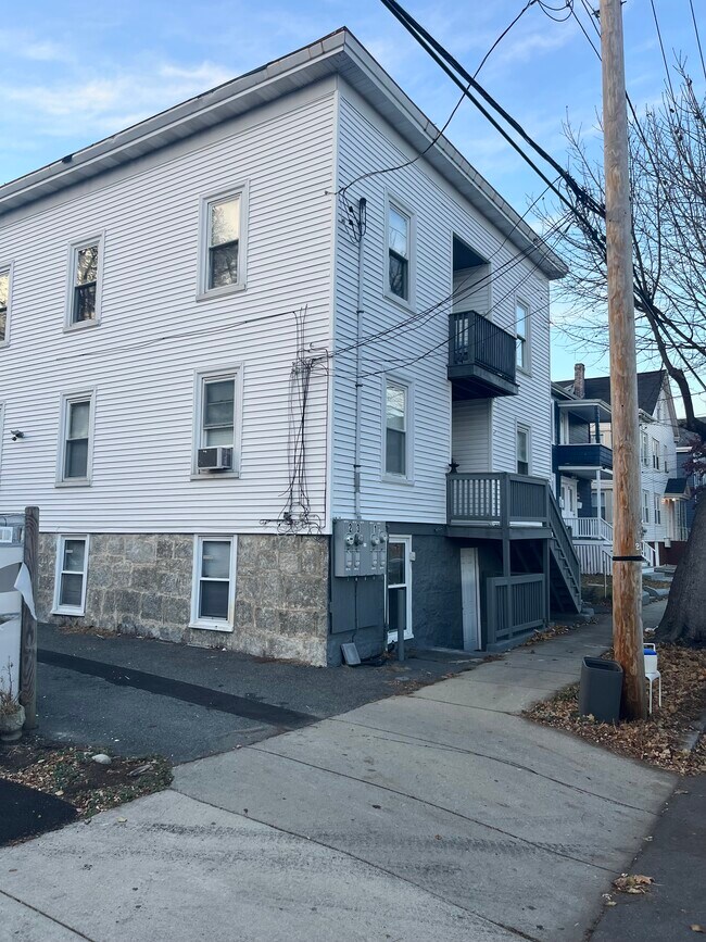 Photo - 40 Pingree St Apartments Unit #1