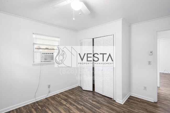 Photo - 130 Reems Creek Rd