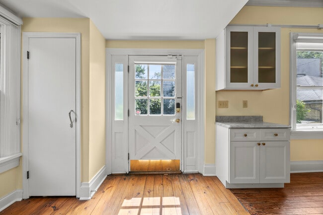 Front Door - 545 S 6th St