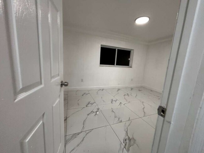 Photo - 431 N East Ave Unit 433