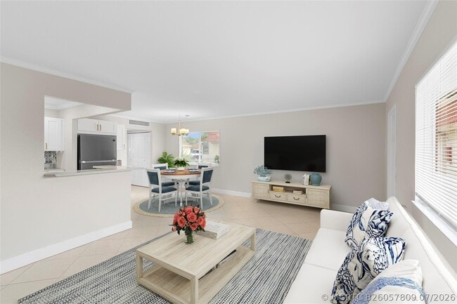 Building Photo - 251 Seville K Unit #251