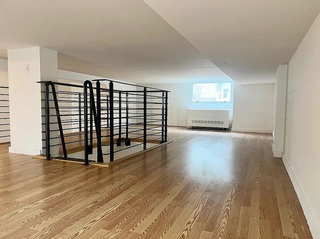 308 Eckford St Unit 2E