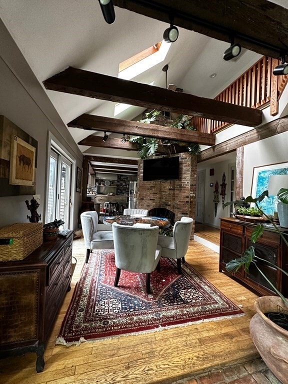 Photo - 210 Washington St