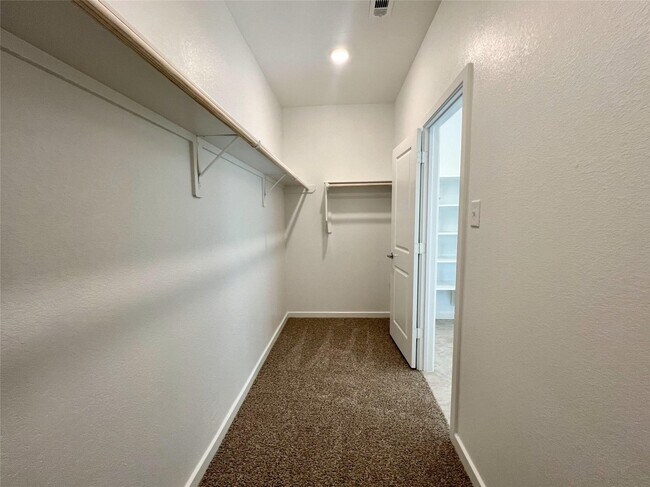 Photo - 21835 Redwood Blf Trl