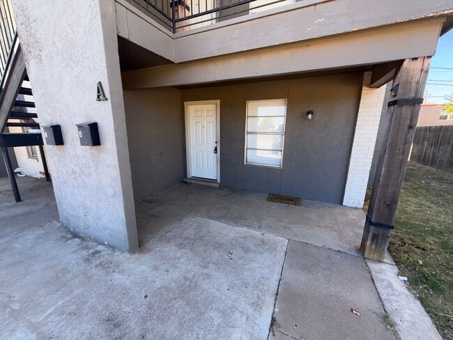 Building Photo - 3208 Salisbury Ave Unit 3