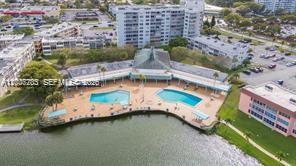 Photo - 1591 NE Miami Gardens Dr Unidad 205