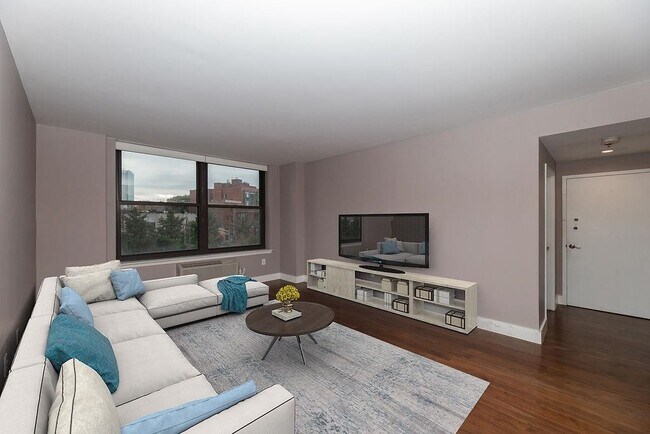 Building Photo - 102 Christopher Columbus Dr Unit 306