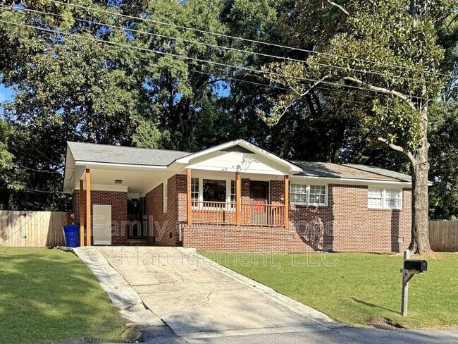 Photo - 2640 Orchid Ave