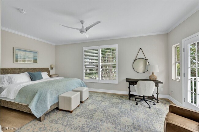 Photo - 255 2nd Ave N