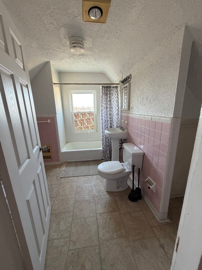 Photo - 48 Quincy St Unit 3