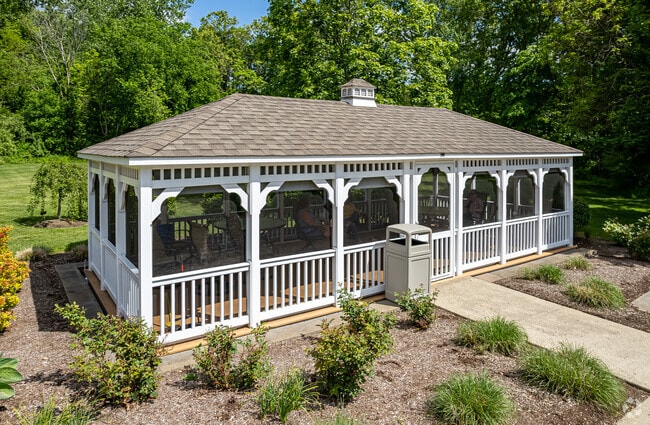 Gazebo - Rose Commons