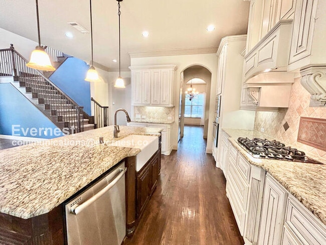 Photo - 4417 Villa Dr