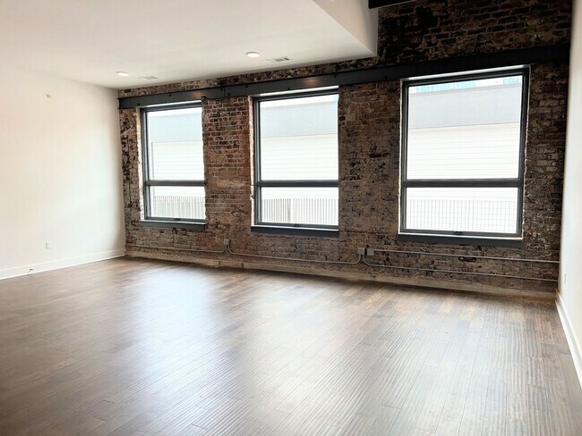 Photo - 1801 2nd Ave N