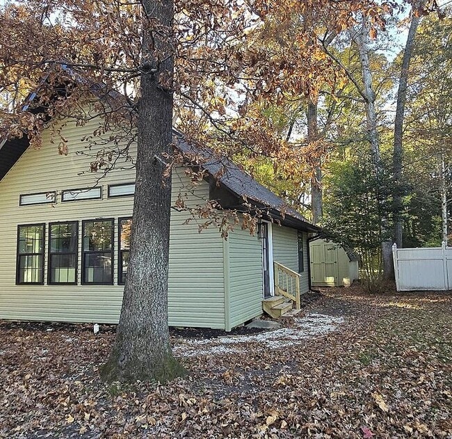 Photo - 22828 Sycamore Dr