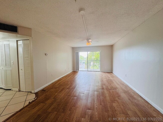 Building Photo - 2800 NW 56th Ave Unit G407
