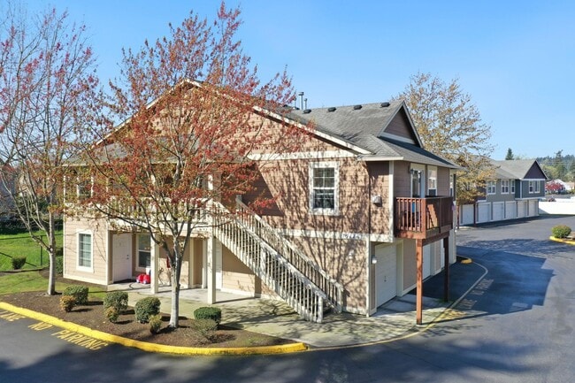 Photo - Sumner Square