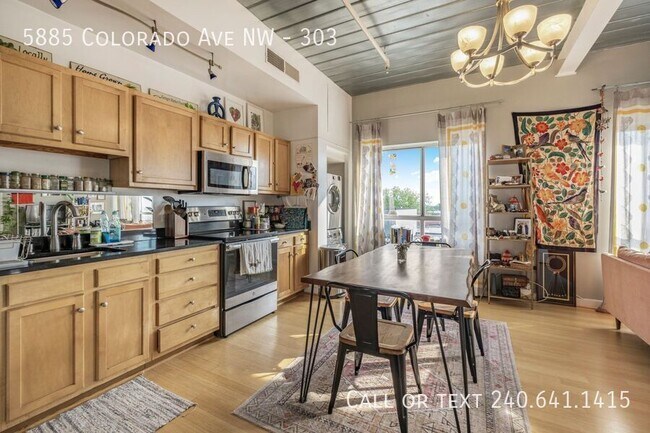 Photo - 5885 Colorado Ave NW
