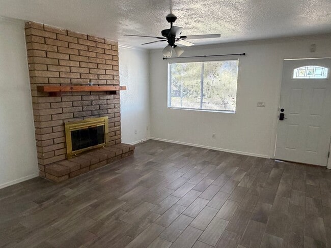 Photo - 3 bedroom 2 bath Home