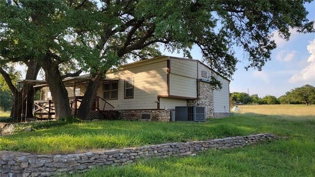 Building Photo - 4731 Eck Ln