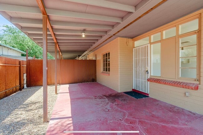Photo - Classic Tucson Bungalo located just blocks away from University of Arizona Campus!
