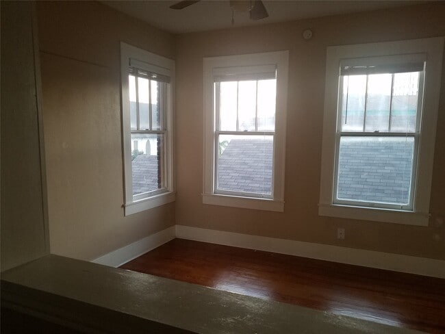 Photo - 1710 Market St