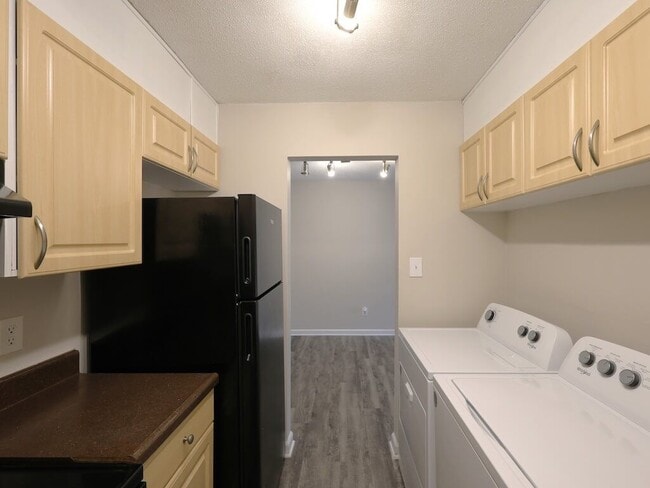 ¡Te encantarán nuestras comodidades! - Colony Village