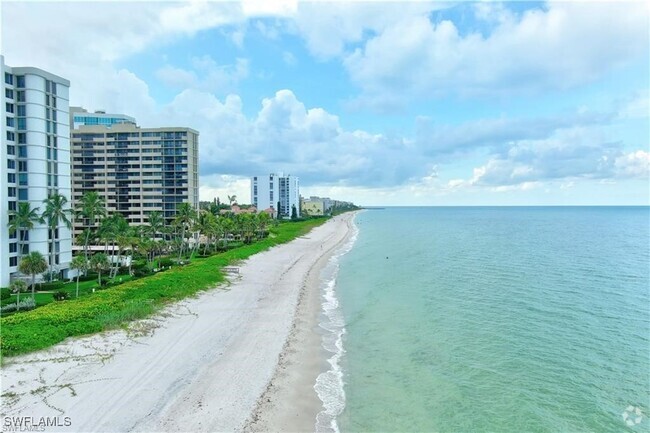 Building Photo - 4005 Gulf Shore Blvd N Unit 703 Rental