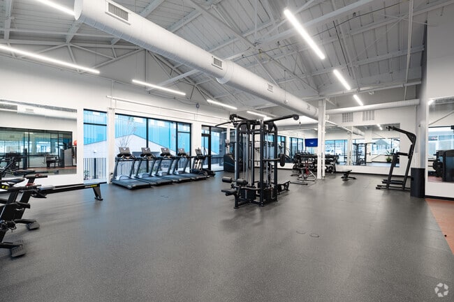 Fitness Center - Emblem Park