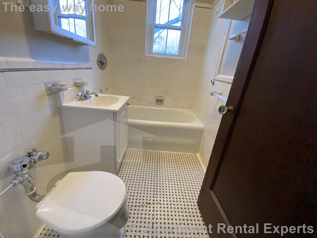 Photo - 119 College Ave Unidad #44