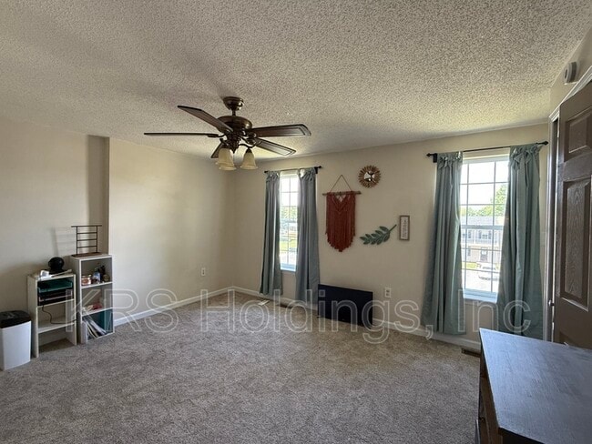 Photo - 129 Cindie Ln