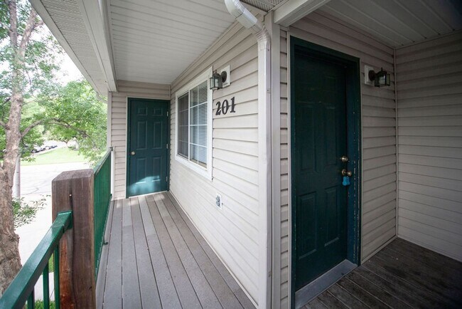 Photo - Upper Unit 2 Bedroom 2 Bath Condo Unit 1120 City Park Ave A201