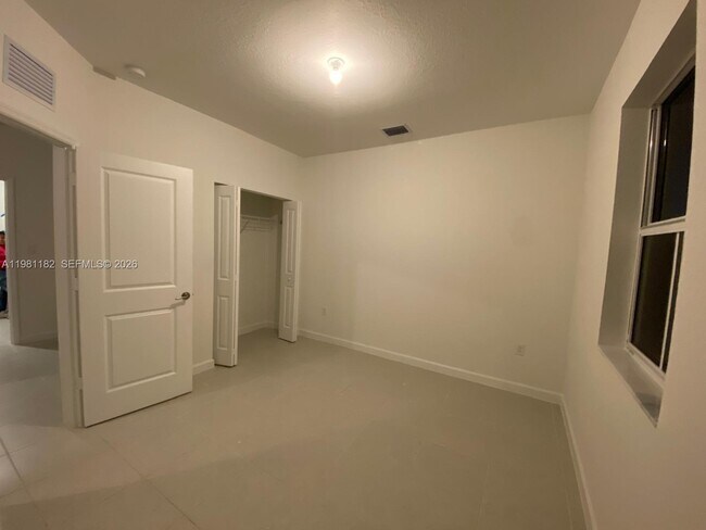 Photo - 2310 SE 28th Dr