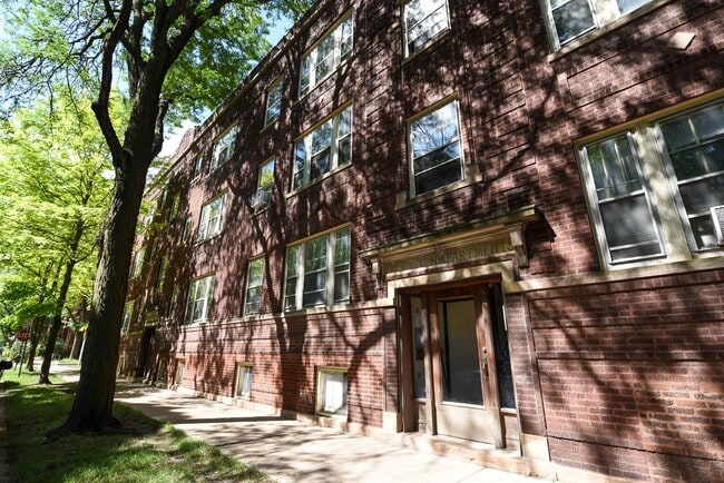 Building Photo - 3508 N Wolcott Ave Unit 1